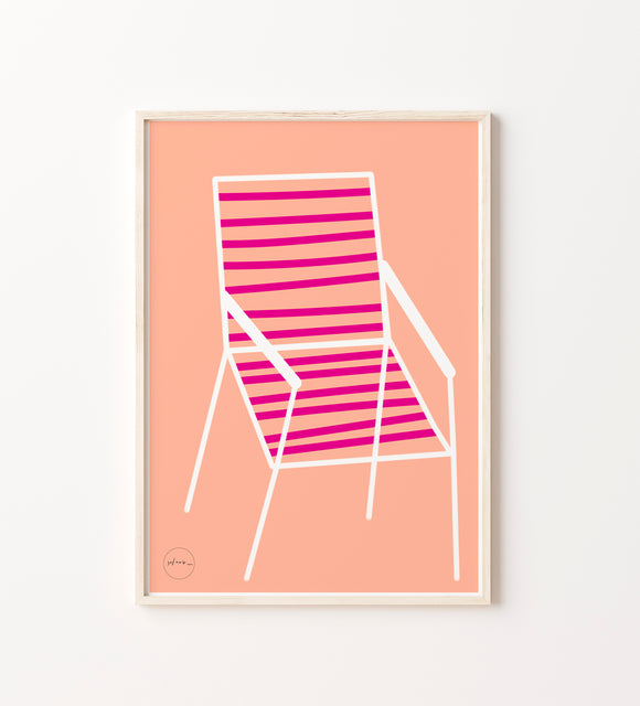 Beach chair in pink stripes